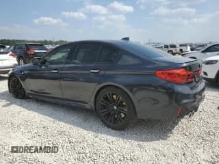 ✅ 2018 BMW M5 • VIN: WBSJF0C58JB282672 • Lot: 66288923. Wystawiony na Copart z przebiegiem 53 658 mil. Bezpłatny archiwum sprzedaży aukcyjnych z USA i szczegółowy raport historii pojazdu na DreamBid. Zdjęcie 2.
