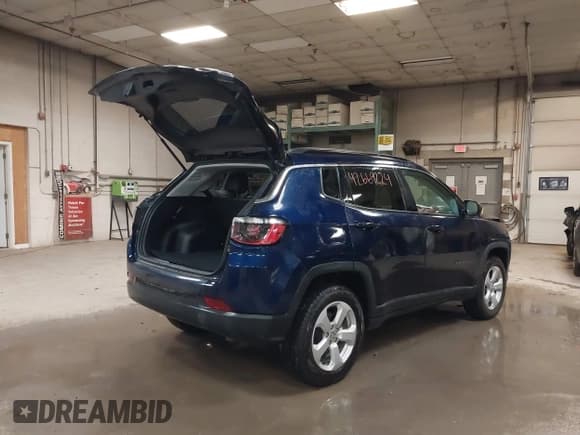 ✅ 2021 Jeep Compass Altitude • VIN: 3C4NJDBB8MT579790 • Lot: 42669224. Listed on IAAI with 24,033 mi. Free auction sales archive from the USA and detailed vehicle history report at DreamBid. Image 4.