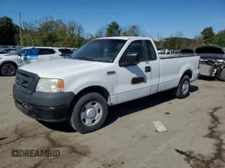 ✅ 2007 Ford F-150 XL • VIN: 1FTRF12277NA44584 • Lot: 84471415. Wystawiony na Copart z przebiegiem 221 952 mil. Bezpłatny archiwum sprzedaży aukcyjnych z USA i szczegółowy raport historii pojazdu na DreamBid. Zdjęcie 1.