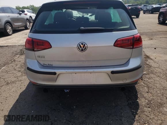 ✅ 2016 Volkswagen Golf GTI SE • VIN: 3VW4T7AU3GM017737 • Lot: 60467415. Listed on Copart with 111,356 mi. Free auction sales archive from the USA and detailed vehicle history report at DreamBid. Image 6.