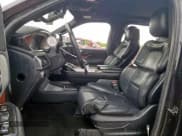 ✅ 2020 Lincoln Navigator Reserve • VIN: 5LMJJ2LT3LEL09514 • Lot: 62017005. Wystawiony na Copart z przebiegiem 83 167 mil. Bezpłatny archiwum sprzedaży aukcyjnych z USA i szczegółowy raport historii pojazdu na DreamBid. Zdjęcie 7.