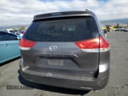 ✅ 2011 Toyota Sienna LE • VIN: 5TDKK3DC2BS137854 • Lot: 90402265. Wystawiony na Copart z przebiegiem 202 113 mil. Bezpłatny archiwum sprzedaży aukcyjnych z USA i szczegółowy raport historii pojazdu na DreamBid. Zdjęcie 6.