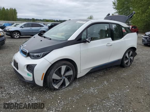 ✅ 2015 BMW i3 • VIN: WBY1Z4C59FV505134 • Лот: 55181285. Опубликован ранее на Copart с пробегом Не указан. Бесплатный доступ к архиву аукционных продаж из США и подробный отчёт об истории автомобиля на DreamBid. Изображение 1.