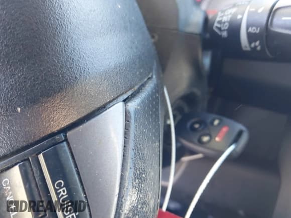 ✅ 2011 Honda Pilot EX-L • VIN: 5FNYF3H62BB050334 • Lot: 43510254. Listed on IAAI with 227,362 mi. Free auction sales archive from the USA and detailed vehicle history report at DreamBid. Image 11.