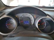 ✅ 2013 Honda Fit • VIN: JHMGE8H31DC059994 • Lot: 90453535. Wystawiony na Copart z przebiegiem 131 208 mil. Bezpłatny archiwum sprzedaży aukcyjnych z USA i szczegółowy raport historii pojazdu na DreamBid. Zdjęcie 9.