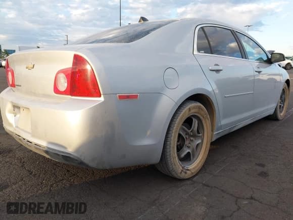 ✅ 2012 Chevrolet Malibu 1FL • VIN: 1G1ZA5E00CF380784 • Lot: 43378951. Listed on IAAI with 166,406 mi. Free auction sales archive from the USA and detailed vehicle history report at DreamBid. Image 4.