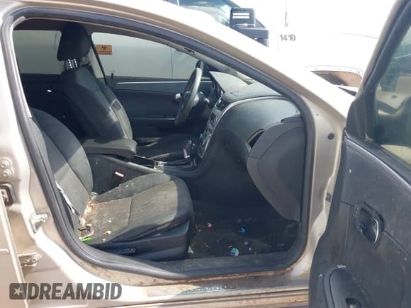 ✅ 2012 Chevrolet Malibu 1LT • VIN: 1G1ZC5EU6CF307657 • Lot: 43409836. Listed on IAAI with 149,353 mi. Free auction sales archive from the USA and detailed vehicle history report at DreamBid. Image 5.