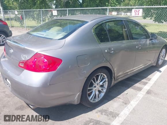 ✅ 2007 Infiniti G35 Sport • VIN: JNKBV61E87M703404 • Лот: 42956387. Опубликован ранее на IAAI с пробегом Не указан. Бесплатный доступ к архиву аукционных продаж из США и подробный отчёт об истории автомобиля на DreamBid. Изображение 4.
