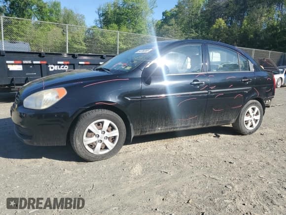 ✅ 2009 Hyundai Accent Auto GLS • VIN: KMHCN46C09U296808 • Лот: 54756365. Опубликован ранее на Copart с пробегом 104 820 миль. Бесплатный доступ к архиву аукционных продаж из США и подробный отчёт об истории автомобиля на DreamBid. Изображение 1.