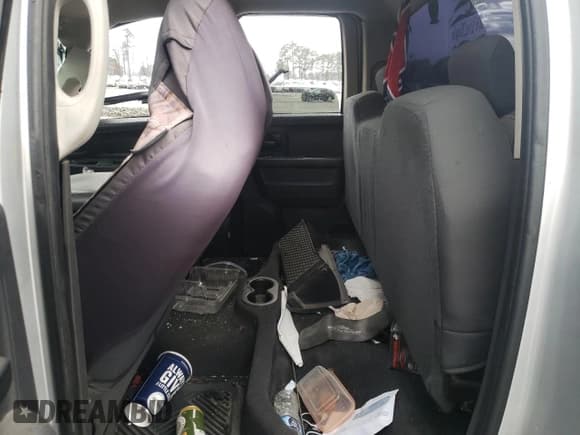 ✅ 2010 Dodge 1500 ST • VIN: 1D7RV1GPXAS104475 • Lot: 86346264. Wystawiony na Copart z przebiegiem 258 870 mil. Bezpłatny archiwum sprzedaży aukcyjnych z USA i szczegółowy raport historii pojazdu na DreamBid. Zdjęcie 10.