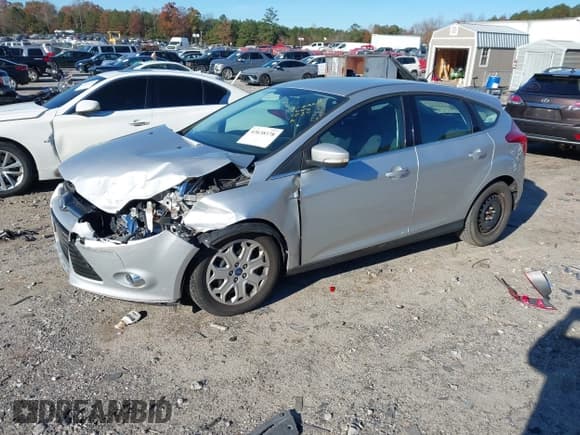 ✅ 2012 Ford Focus SEL • VIN: 1FAHP3M24CL242861 • Lot: 43638378. Listed on IAAI with 149,548 mi. Free auction sales archive from the USA and detailed vehicle history report at DreamBid. Image 2.