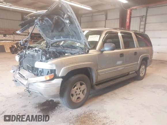 ✅ 2000 Chevrolet Suburban LS • VIN: 3GNFK16T6YG120637 • Лот: 42834475. Опубликован ранее на IAAI с пробегом 163 185 миль. Бесплатный доступ к архиву аукционных продаж из США и подробный отчёт об истории автомобиля на DreamBid. Изображение 2.
