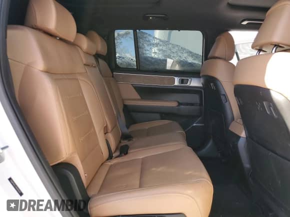 2024 Hyundai Santa Fe Limited z VIN 5NMP44GL9RH015474, wystawiony jako Copart lot #88275885 z przebiegiem 39 249 mil mil oraz Szkoda całkowita • Salvage title. Historia ofert i sprzedaży dostępna na DreamBid. Obrazek 11.