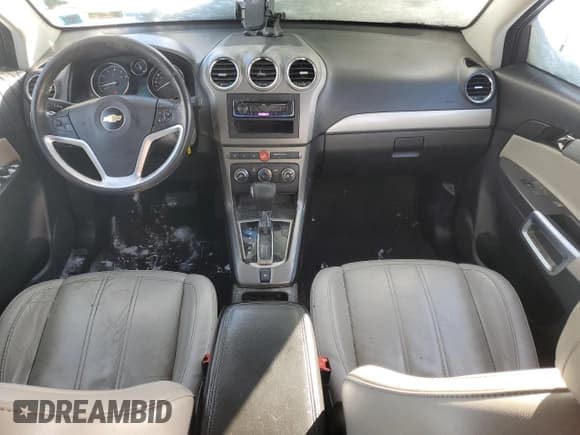 ✅ 2012 Chevrolet Captiva Sport LTZ • VIN: 3GNFL4E59CS617902 • Lot: 44496275. Wystawiony na Copart z przebiegiem 149 802 mil. Bezpłatny archiwum sprzedaży aukcyjnych z USA i szczegółowy raport historii pojazdu na DreamBid. Zdjęcie 8.