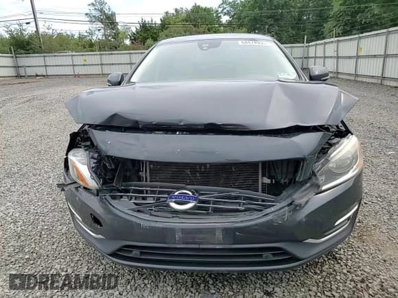 ✅ 2016 Volvo S60 T5 Drive-E Premier • VIN: YV126MFK3G2413241 • Lot: 68474955. Listed on Copart with 114,777 mi. Free auction sales archive from the USA and detailed vehicle history report at DreamBid. Image 13.