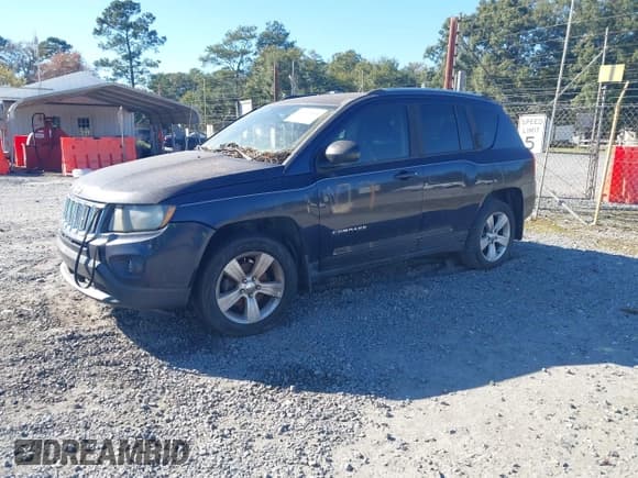 ✅ 2014 Jeep Compass Sport • VIN: 1C4NJCBAXED508647 • Lot: 43615061. Wystawiony na IAAI z przebiegiem Nie podano. Bezpłatny archiwum sprzedaży aukcyjnych z USA i szczegółowy raport historii pojazdu na DreamBid. Zdjęcie 2.