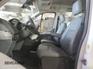 ✅ 2017 Ford Transit XL • VIN: 1FMZK1CM5HKB17834 • Lot: 63001115. Wystawiony na Copart z przebiegiem 69 665 mil. Bezpłatny archiwum sprzedaży aukcyjnych z USA i szczegółowy raport historii pojazdu na DreamBid. Zdjęcie 7.