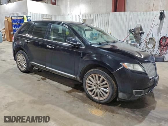 ✅ 2011 Lincoln MKX • VIN: 2LMDJ6JK7BBJ30831 • Lot: 94367705. Listed on Copart with 168,799 mi. Free auction sales archive from the USA and detailed vehicle history report at DreamBid. Image 4.
