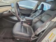 ✅ 2023 Tesla Model 3 • VIN: 5YJ3E1EA5PF596756 • Лот: 91879025. Опубликован ранее на Copart с пробегом 47 552 миль. Бесплатный доступ к архиву аукционных продаж из США и подробный отчёт об истории автомобиля на DreamBid. Изображение 7.