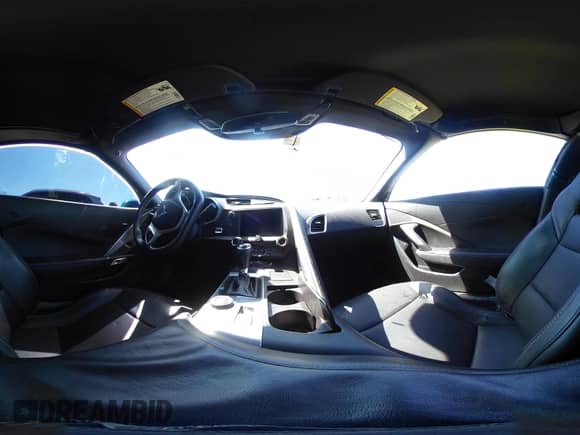 2016 Chevrolet Corvette 1LT с VIN 1G1YB2D7XG5107868, выставлен на аукционе IAAI как лот 43407834 с пробегом 68 771 миль миль и . История ставок и продаж доступна на DreamBid. Изображение 18.