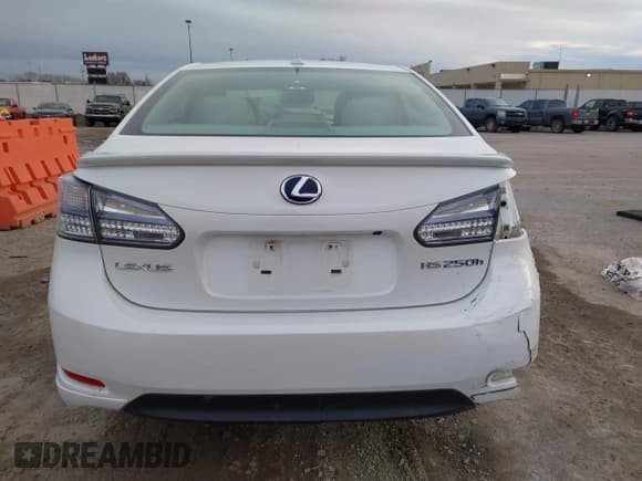 ✅ 2010 Lexus HS 250h Premium • VIN: JTHBB1BAXA2022364 • Lot: 43790729. Listed on IAAI with 57,118 mi. Free auction sales archive from the USA and detailed vehicle history report at DreamBid. Image 17.