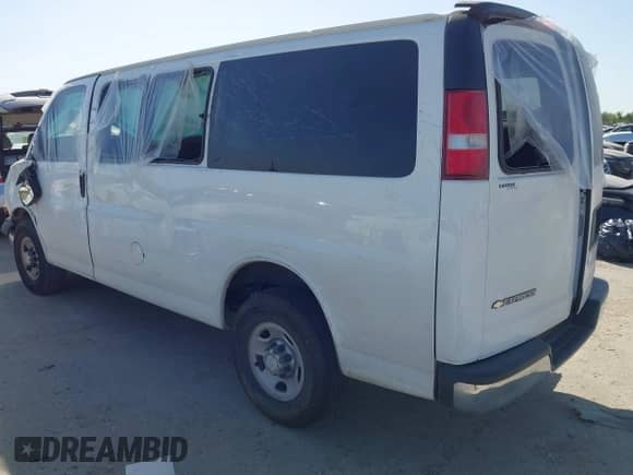 2017 Chevrolet Express Passenger LT с VIN 1GAWGFFF7H1280860, выставлен на аукционе IAAI как лот 41851998 с пробегом 109 735 миль миль и . История ставок и продаж доступна на DreamBid. Изображение 3.