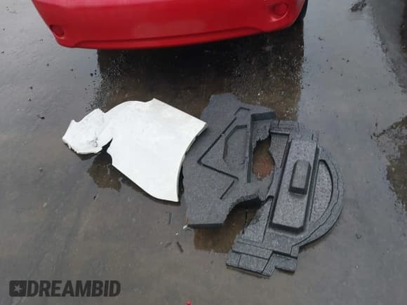 ✅ 2015 Subaru Impreza Limited • VIN: JF1GJAS63FH011156 • Lot: 43786201. Listed on IAAI with 319,240 mi. Free auction sales archive from the USA and detailed vehicle history report at DreamBid. Image 12.