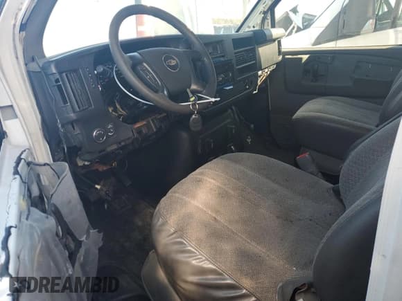 ✅ 2012 Chevrolet Express Passenger 1LT • VIN: 1GAZG1FA6C1175370 • Lot: 48130955. Listed on Copart with 268,170 mi. Free auction sales archive from the USA and detailed vehicle history report at DreamBid. Image 7.