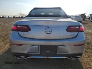 ✅ 2019 Mercedes-Benz E 450 • VIN: WDD1K6JB7KF104671 • Lot: 81118215. Wystawiony na Copart z przebiegiem 65 284 mil. Bezpłatny archiwum sprzedaży aukcyjnych z USA i szczegółowy raport historii pojazdu na DreamBid. Zdjęcie 6.