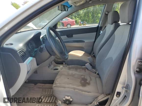 2009 Hyundai Accent L with VIN KMHCN45CX9U380796, listed as a Copart auction lot 63907964 with 314,258 mi miles and Non repairable. Bid and sale history available at DreamBid. Image 7.