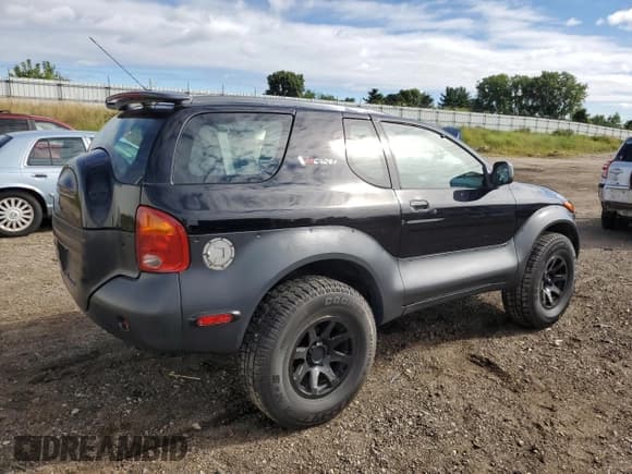 ✅ 2000 Isuzu VehiCROSS • VIN: JACCN57X6Y7D00791 • Лот: 70404685. Опубликован ранее на Copart с пробегом 136 079 миль. Бесплатный доступ к архиву аукционных продаж из США и подробный отчёт об истории автомобиля на DreamBid. Изображение 3.