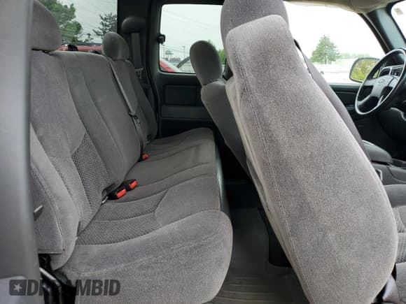 ✅ 2006 Chevrolet Silverado 1500 LT2 • VIN: 1GCEK19B06Z179607 • Лот: 55484885. Опубликован ранее на Copart с пробегом 193 003 миль. Бесплатный доступ к архиву аукционных продаж из США и подробный отчёт об истории автомобиля на DreamBid. Изображение 10.