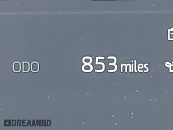 ✅ 2024 Toyota Sequoia SR5 • VIN: 7SVAAABA2RX026994 • Lot: 39072064. Listed on IAAI with 853 mi. Free auction sales archive from the USA and detailed vehicle history report at DreamBid. Image 16.