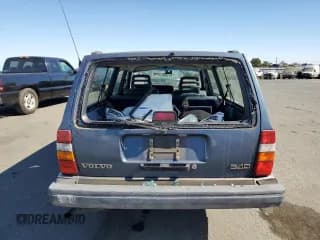 ✅ 1993 Volvo 240 • VIN: YV1AW8311P1955233 • Lot: 76514004. Listed on Copart with 216,723 mi. Free auction sales archive from the USA and detailed vehicle history report at DreamBid. Image 6.