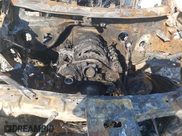 ✅ 2023 Chevrolet Suburban LT • VIN: 1GNSCCKD7PR332242 • Lot: 59224604. Wystawiony na Copart z przebiegiem Nie podano. Bezpłatny archiwum sprzedaży aukcyjnych z USA i szczegółowy raport historii pojazdu na DreamBid. Zdjęcie 12.