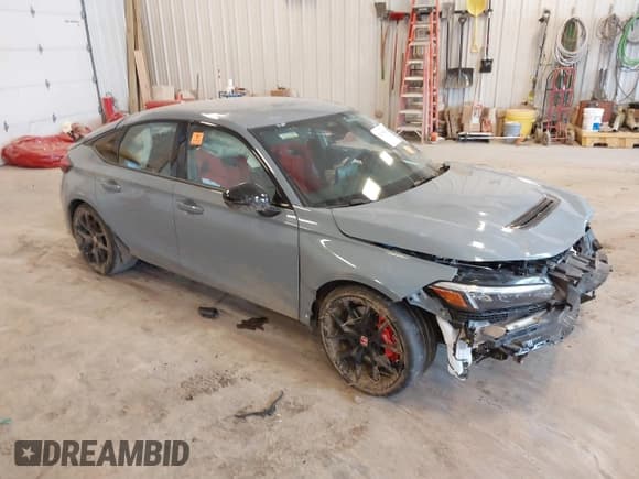 ✅ 2024 Honda Civic Type R • VIN: JHMFL5G45RX005043 • Lot: 42394862. Wystawiony na IAAI z przebiegiem Nie podano. Bezpłatny archiwum sprzedaży aukcyjnych z USA i szczegółowy raport historii pojazdu na DreamBid. Zdjęcie 1.