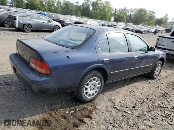 ✅ 1998 Nissan Maxima GXE • VIN: JN1CA21D0WT606710 • Lot: 68712604. Listed on Copart with 27,670 mi. Free auction sales archive from the USA and detailed vehicle history report at DreamBid. Image 3.