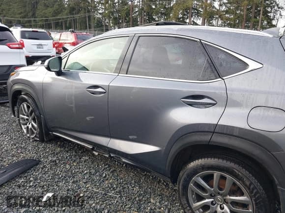 ✅ 2015 Lexus NX 200t • VIN: JTJBARBZ6F2040972 • Lot: 41179392. Wystawiony na IAAI z przebiegiem 103 124 mil. Bezpłatny archiwum sprzedaży aukcyjnych z USA i szczegółowy raport historii pojazdu na DreamBid. Zdjęcie 14.