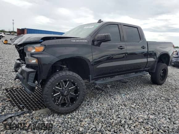 2021 Chevrolet Silverado 1500 Custom с VIN 1GCUYBEF6MZ349748, выставлен на аукционе Copart как лот 91483345 с пробегом 72 839 миль миль и На запчасти • Non repairable. История ставок и продаж доступна на DreamBid. Изображение 1.
