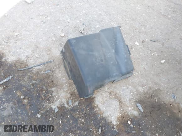 ✅ 2011 Chevrolet Malibu 1LT • VIN: 1G1ZC5E11BF389088 • Lot: 43322363. Listed on IAAI with 173,984 mi. Free auction sales archive from the USA and detailed vehicle history report at DreamBid. Image 12.