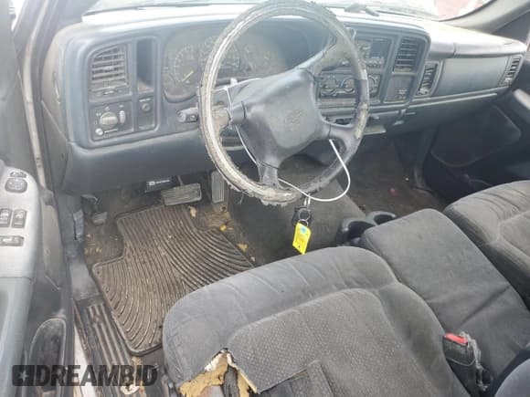 ✅ 2001 Chevrolet Silverado 1500 LS • VIN: 1GCEC14V01Z229915 • Лот: 64355414. Опубликован ранее на Copart с пробегом Не указан. Бесплатный доступ к архиву аукционных продаж из США и подробный отчёт об истории автомобиля на DreamBid. Изображение 8.