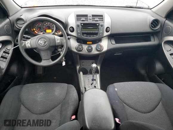 ✅ 2009 Toyota RAV4 Sport • VIN: JTMBK32V695083043 • Lot: 91233225. Listed on Copart with 169,258 mi. Free auction sales archive from the USA and detailed vehicle history report at DreamBid. Image 8.