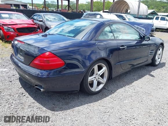 ✅ 2004 Mercedes-Benz SL 500 • VIN: WDBSK75F94F083681 • Lot: 41841918. Listed on IAAI with Not provided. Free auction sales archive from the USA and detailed vehicle history report at DreamBid. Image 4.