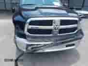 2024 Ram 1500 SLT z VIN 1C6RR6GG4RS123036, wystawiony jako IAAI lot #42356146 z przebiegiem 38 557 mil mil oraz . Historia ofert i sprzedaży dostępna na DreamBid. Obrazek 17.