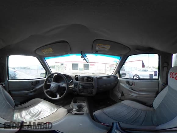 ✅ 2002 GMC Sonoma SLS • VIN: 1GTCS14W028174053 • Лот: 42573464. Опубликован ранее на IAAI с пробегом 185 563 миль. Бесплатный доступ к архиву аукционных продаж из США и подробный отчёт об истории автомобиля на DreamBid. Изображение 18.