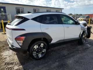 2024 Hyundai Kona SEL with VIN KM8HB3AB5RU122790, listed as a Copart auction lot 41707395 with 8,551 mi miles and Salvage title. Bid and sale history available at DreamBid. Image 3.