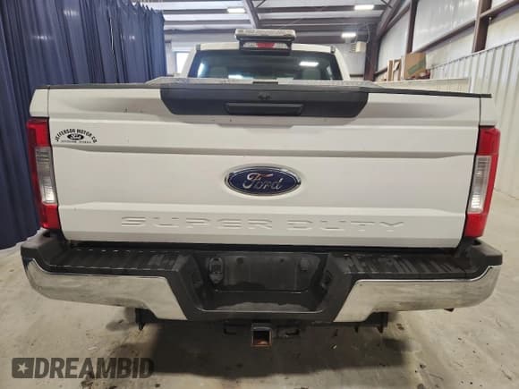 ✅ 2019 Ford F-250 XL • VIN: 1FT7W2A65KEF96627 • Lot: 85391335. Wystawiony na Copart z przebiegiem 131 963 mil. Bezpłatny archiwum sprzedaży aukcyjnych z USA i szczegółowy raport historii pojazdu na DreamBid. Zdjęcie 6.