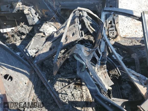 ✅ 2019 Mercedes-Benz GLC 300 • VIN: WDC0G4JB0K1000848 • Lot: 80749275. Wystawiony na Copart z przebiegiem Nie podano. Bezpłatny archiwum sprzedaży aukcyjnych z USA i szczegółowy raport historii pojazdu na DreamBid. Zdjęcie 10.