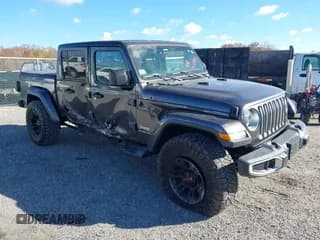 ✅ 2020 Jeep Gladiator Overland • VIN: 1C6HJTFG4LL201352 • Lot: 43614806. Wystawiony na IAAI z przebiegiem 95 727 mil. Bezpłatny archiwum sprzedaży aukcyjnych z USA i szczegółowy raport historii pojazdu na DreamBid. Zdjęcie 1.
