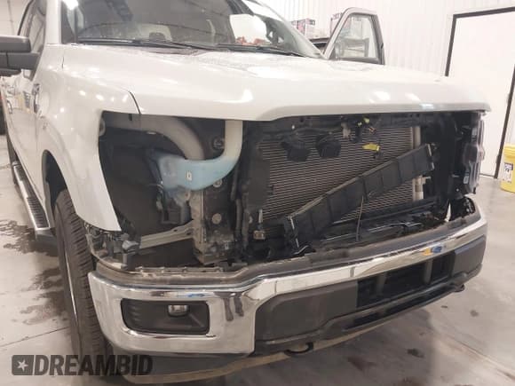 ✅ 2024 Ford F-150 XLT • VIN: 1FTFW3LD7RFA25108 • Лот: 43819245. Опубликован ранее на IAAI с пробегом 57 943 миль. Бесплатный доступ к архиву аукционных продаж из США и подробный отчёт об истории автомобиля на DreamBid. Изображение 6.